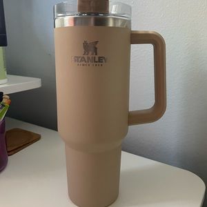 40 oz Stanley Cup - tan color